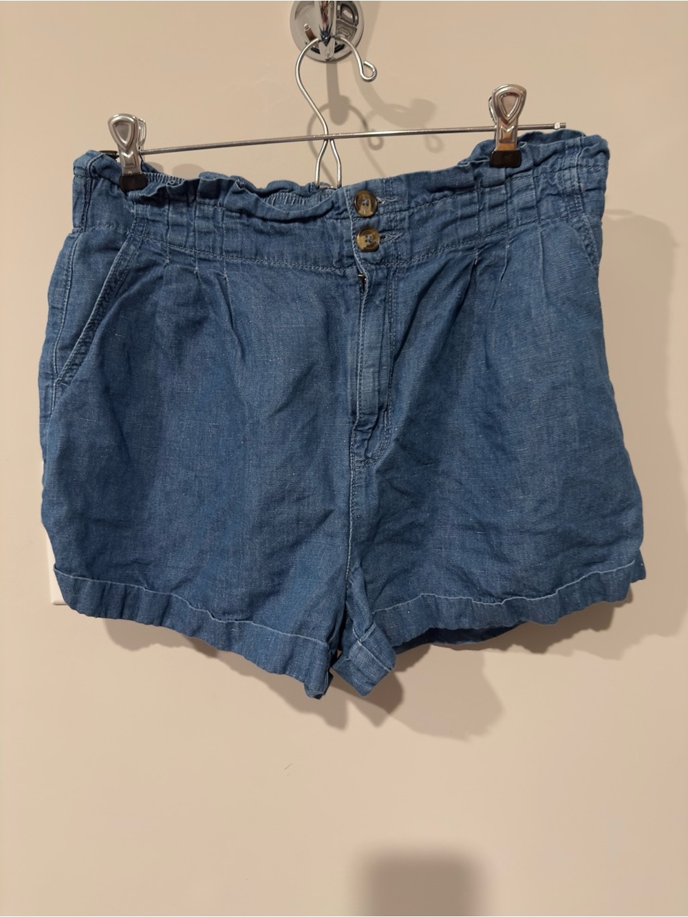 🔥4/$30 SHORTS SALE 🔥American Eagle Outfitters Blue Denim Paperbag Waist Shorts